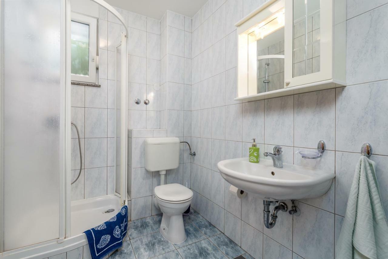 Modra Kuca Apartamento Mandre Exterior foto