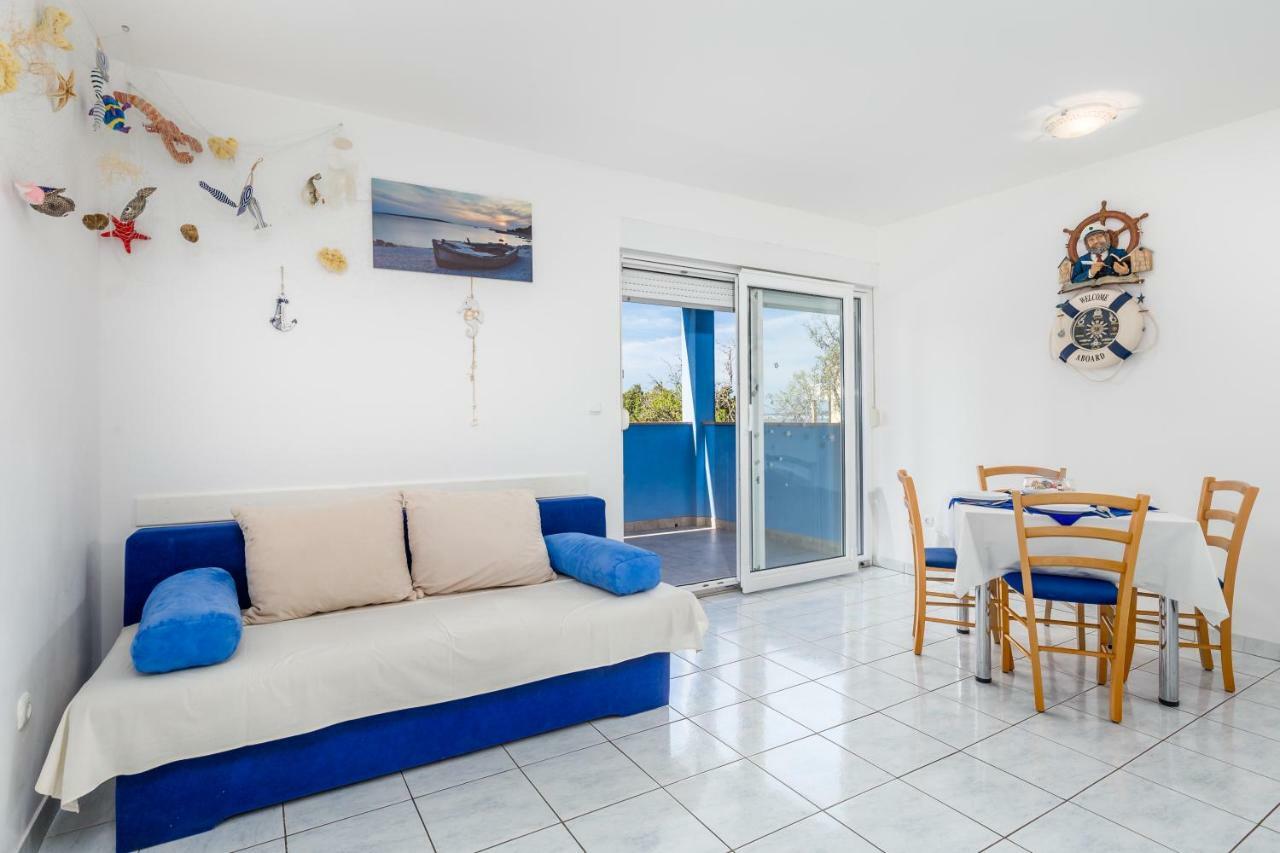 Modra Kuca Apartamento Mandre Exterior foto