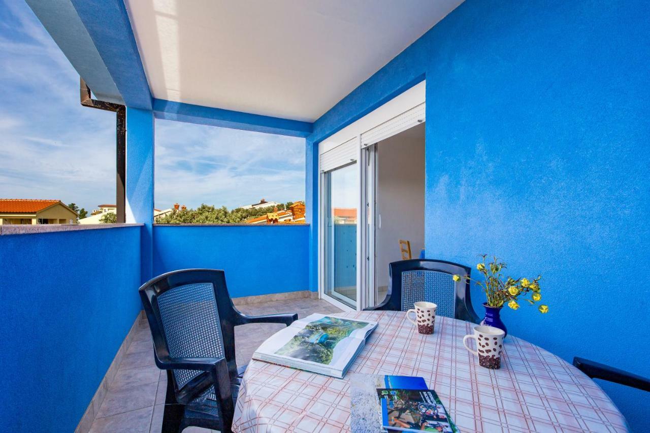 Modra Kuca Apartamento Mandre Exterior foto