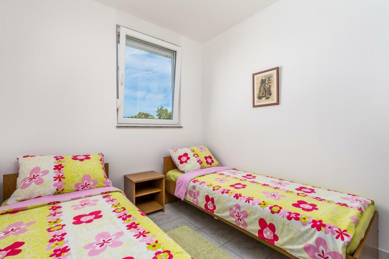 Modra Kuca Apartamento Mandre Exterior foto